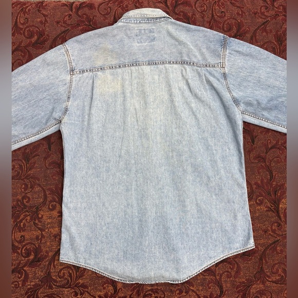 90s Levi’s Orange Tab Denim Shirt - Picture 6 of 6